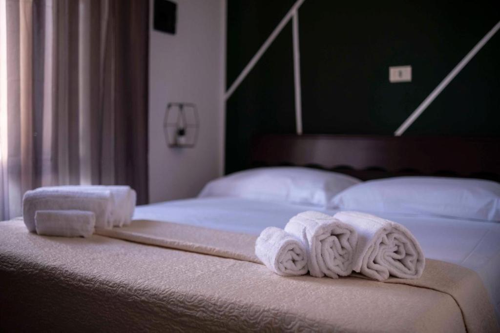 Barocco Room Катания Экстерьер фото